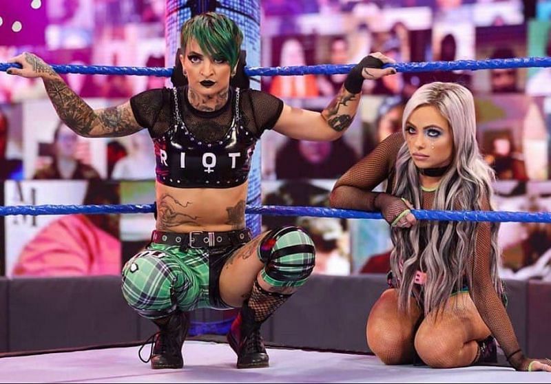The WWE SmackDown Women's Division isn't jam-packed at the moment